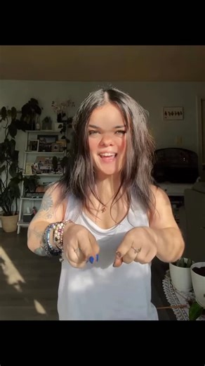 Lydia Barnes | Everyday is a gift ! ❤️#gumdropgoblin #findinglydia #selflove #positivevibes #selfcare | Instagram