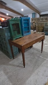 ✨️🚨 OPEN WEEKEND ✨️ 🚨 We are having our 1st open weekend at the new farm this weekend 😊 We have a barn full of fresh stock. Open Saturday 6th December & Sunday 7th December 10am - 2pm ( no appointment necessary) The new stock isnt currently on the website so please drop me a message for more information, delivery can be arranged for all of our items. Trade also welcome. You will now find us at Crowtree Farm, Cox's Drove, Crowland, PE6 0NE ☺️ | Bucks Retro & Vintage