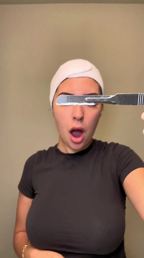 Dermaplaning Tutorial: Step-by-Step Guide