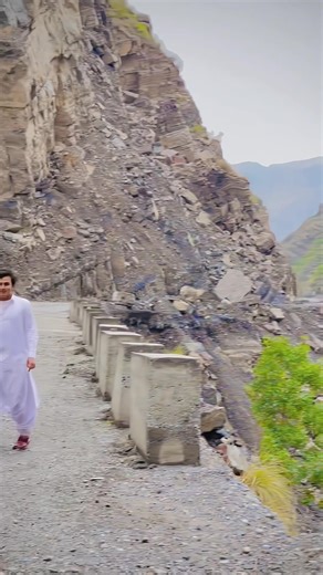 Understanding Afghan Culture and Society