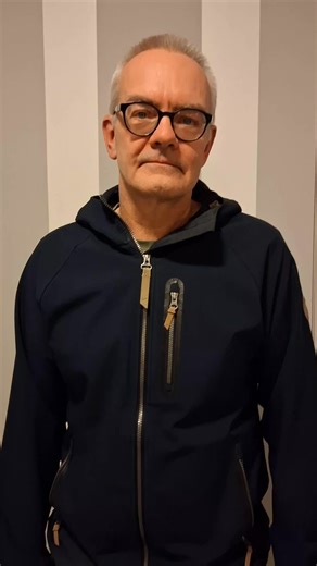 Nu är allt klappat och klart inför Bykiston 2026, ny regissör har vi också: Sören Storbäck 🤩🥳 "Syskonen på Arstu" heter årets pjäs och tar oss tillbaka till det 1960-talet, biljetterna släpps 12.5 lagom till morsdag!🌹 | Ur Bykiston