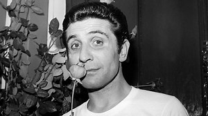 'L’important, c’est la rose', l’histoire d’un tube signé Louis Amade et Gilbert Bécaud - RTBF Actus