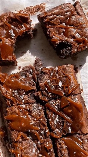 Easy salted caramel brownies