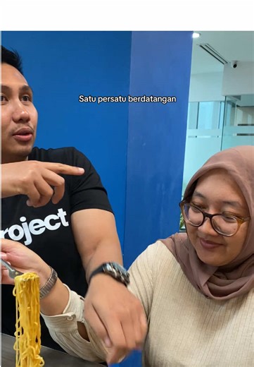 Dan terjadi lagi #office #officelife #budakkorporat #corporatlife #jaksel