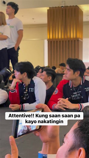 Mga poging bagets sa Pamilya Sagrado | Boys Love Philippines