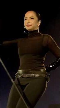 Sade sings her heartfelt song Your Love Is King pt2 2011