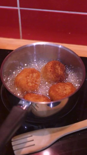 Vidéos de FitClaire (@fitclaire) avec son original - FitClaire