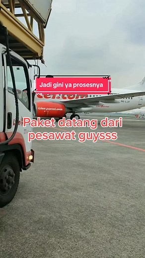 Proses Pengiriman Paket dari Pesawat hingga sampai di Rumah kamu 😍