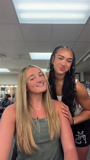 rammys ‘24🖤 @bella miller