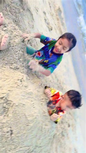 วิดีโอของ BANG YEE VN TURBO (@bing_yee2532) พร้อมเพลง suara asli - ᴀʟᴀɴ - alan l