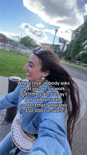 Strategic social media management — hey 👋 yeah I’m the reason businesses are able to actually get