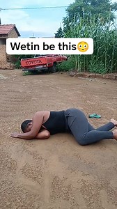 I wanted to do the wheelbarrow game but my son is too small to lift me 😂😂😂. | Malebo Makadikwa Selomane