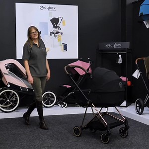 3.1K views · 11 reactions | The new Cybex Mios 2022 is here, and we are loving the upgrades! Jo shows us how easy it is to fold with just one hand, in two different ways. Perfect for when you're holding baby and trying to get everyone in the car! | Pushchair Expert | Facebook