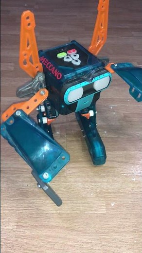 Meccano Micronoid BEAKER Robot! 🤖 Full Build, Coding & Dance Test #imalidotcom