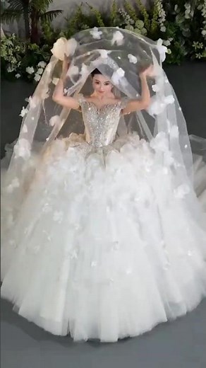 Royal Princess Wedding Dress ✨ Elegant Bridal Gown & Veil Look 2026