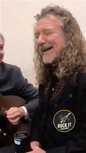 Robert Plant’s emotional acoustic music magic! 🎤🥲 #shorts #RobertPlant #LedZeppelin