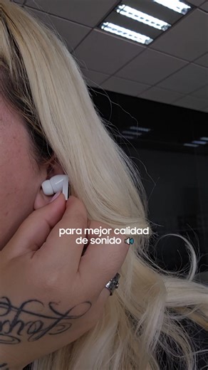 Tu música, tu vibe. 🎧🔥 Los Buds3 Pro tienen altavoces bidireccionales, diseño top y control total desde tus auriculares. Conéctalos al Galaxy S25 y lleva el sonido a otro nivel. 🚀 Conoce más en https://samsung.com.bo/galaxy-buds3pro | Samsung