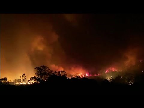 ACT fire dubbed 'most serious' bushfire threat since 2003
