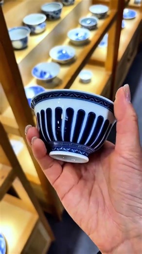 Recreate the Timeless Chrysanthemum Bowl: A DIY Craft Journey