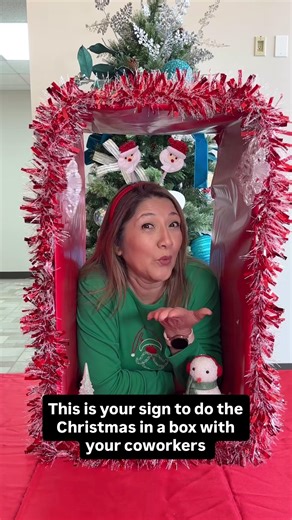 Blindster.com on Instagram: "This is your sign to do the Christmas in the box trend with your coworkers! 🎄🎅"