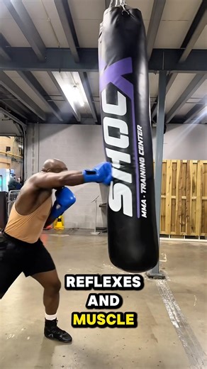 Heavy Bag Training – Build Real Fight Power 🥊⚡ #boxing