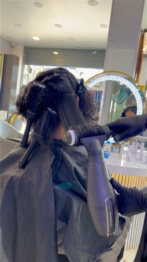 Perfect Blow Dry after hair cut 💇‍♀️ | Blow Dryer 💕 #blowdry #shortvideo #hairplay #gorgeoushair