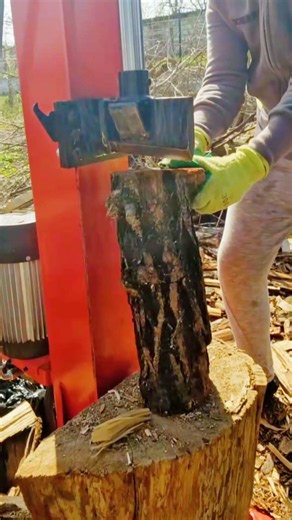 Amazing Log Splitter #logsplitter #firewood