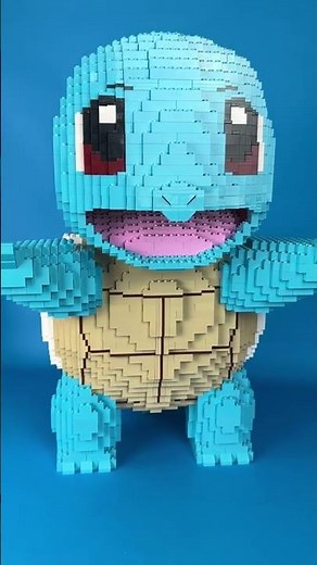 I built an INSANE Lifesized LEGO SQUIRTLE!