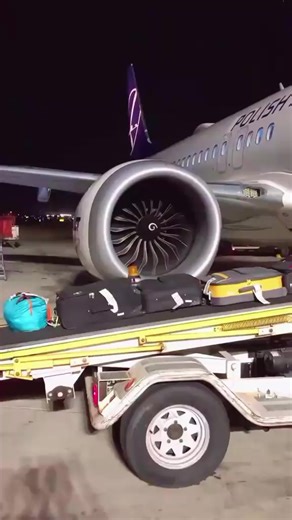 🇵🇱 LOT Polish Airlines (Polskie Linie Lotnicze LOT S.A.✈️) is Poland's flag carrier, operating since 1929 as one of the world's oldest airlines, connecting Europe, Asia, and North America with a fleet of nearly 90 aircraft (around 87 as of mid-2025) and serving as a Star Alliance member, offering services from its Warsaw hub. Key Information: Legal Name: Polskie Linie Lotnicze LOT S.A. Founded: 1928, operations began 1929 Hub: Warsaw Chopin Airport (WAW) Alliance: Star Alliance Fleet (June 202