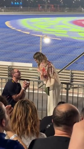 F1 Fan Gets Proposed to at F1 Qatar Grand Prix 2025