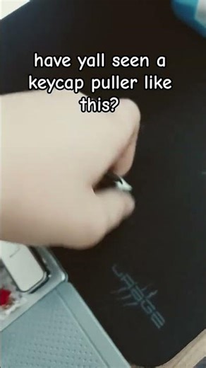 weird ahh keycap puller