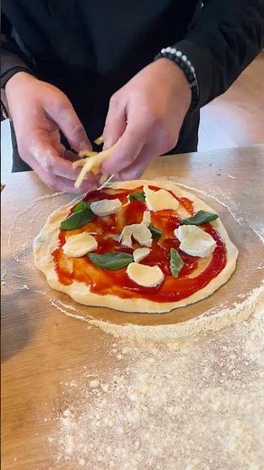 Ooni vs. Gozney | Pizzaofen im Vergleich #shorts #pizza