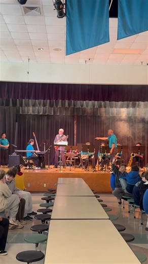 ⚡️Friday Fun⚡️Today during lunch students were treated to a concert by the SCMS Jazz Band! What a great way to start the weekend! | South Charlotte Middle School PTO