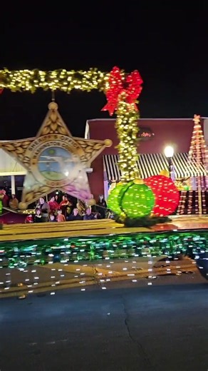 Chipley Christmas Fest & Parade on Reels