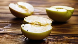Apples Decay Time Lapse Fruit Wither Stock Footage Video (100% Royalty-free) 1096497205 | Shutterstock
