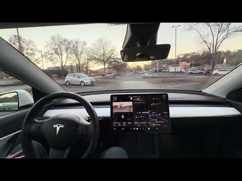Tesla Software Update 2025.38.9 - HW3 FSD Still Broken