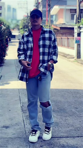 #မဲမဲသဲသဲလေးပါလိုစ့်🫶🤍#မူရင်းအသံ #foryou #thankyou #မြင်ပါများပီးချစ်ကျွမ်းမဝင်ဘူးလား🥰