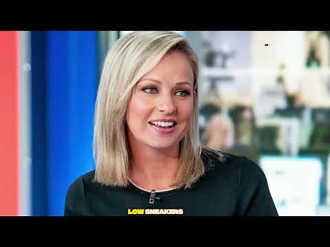 Sandra Smith Leaves Little To The Imagination — See Pics