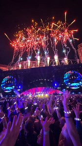 Best night of our lives 🪐✨🤩 Last night Coldplay performed to a sold-out crowd at Melbourne’s Marvel Stadium as part of their epic worldwide tour. Did you manage to score a ticket?! 📍 Marvel Stadium, Docklands, on Wurundjeri country 📸 Luke Lambley for Visit Melbourne | Visit Melbourne