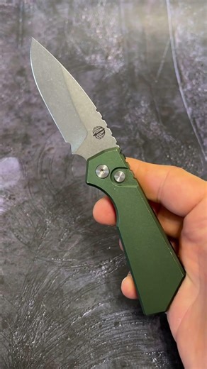 The most overrated knife: the Strider PT #myknifemania #edc #review #warrior