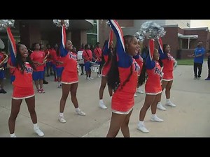 Students head back to class Monday in East St. Louis