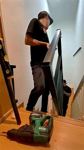 Platz über der Treppe genial nutzen