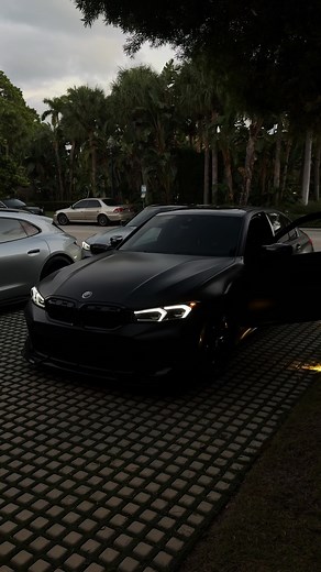 Explore the 2023 BMW M340i Performance Features