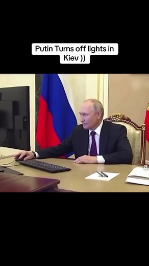 Putin Turns Off Lights During Zelensky's Interview