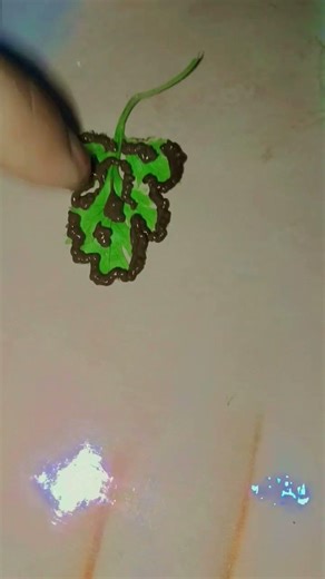 leaf 🍀 mehndi design idea 😯#shortsvideo #easy #simple #hacker