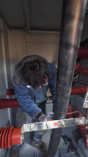 Electrician's Guide to Power Distribution Cabinets