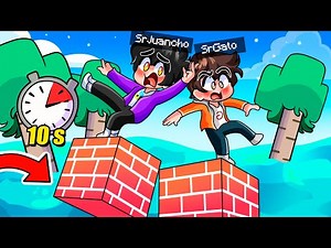 MINECRAFT BUT THE WATER RISES EVERY 10 SECONDS! 😂