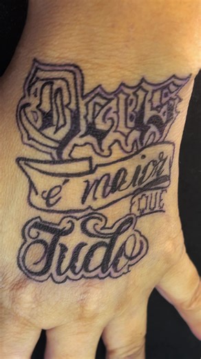 Ensinando fazer Tattoo frase na mão,sua nota?#tattoo #fy #viral #tattoos #art