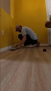 Vinyl Flooring Installation With Perfect Cuts 😳🔥 #construction #builder