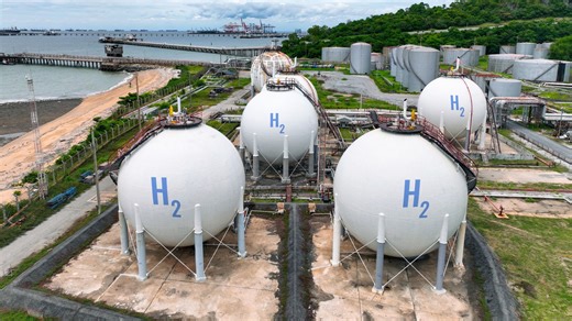 Recycled solar panel waste powers 100% pure hydrogen production